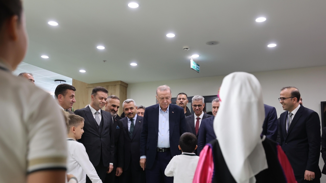Cumhurbaşkanımız Sayın Recep Tayyip Erdoğan'ın Teşrifleriyle Rize İsmail Kahraman Kültür Merkezi Çocuk Kütüphanesinin Açılışı